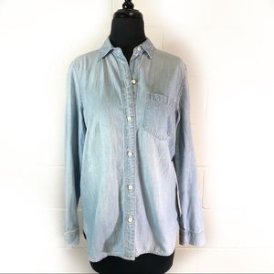 Madewell Classic Blue Boyfriend Style Button Up Shirt